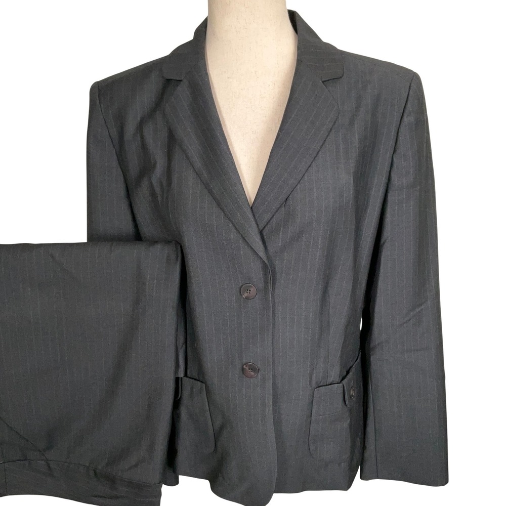 Calvin Klein Skirt Suit Womens 14 Charcoal Pinstripe 2-Button Corporate Career
